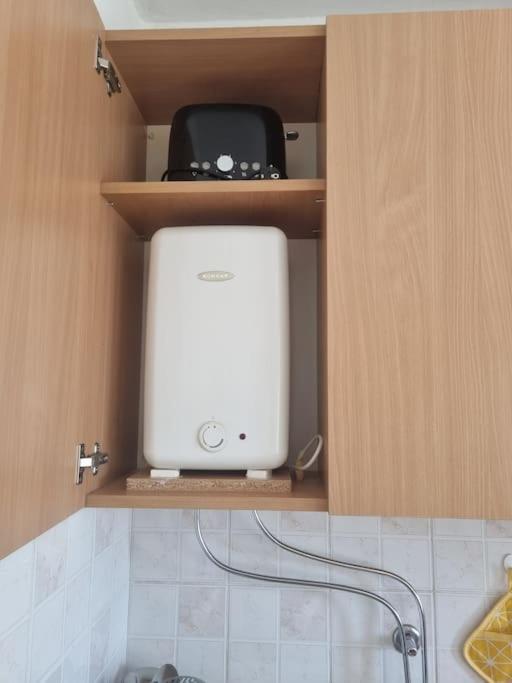 Studio Apartman Luna カルロヴァッツ エクステリア 写真