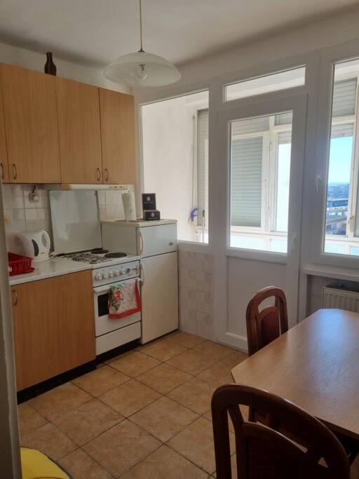 Studio Apartman Luna カルロヴァッツ エクステリア 写真